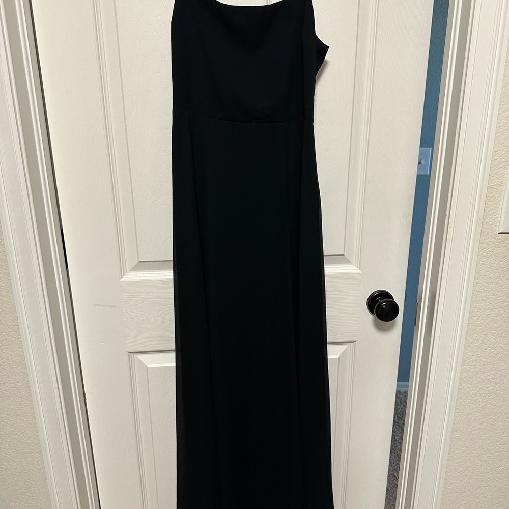 Elegant Black Evening Gown